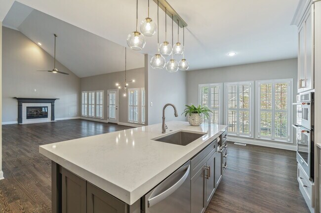 Building Photo - 9230 Honors Way