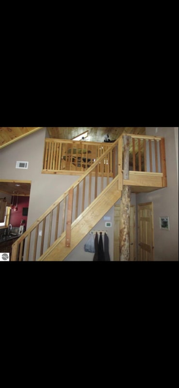 Building Photo - 1038 Wintergreen St