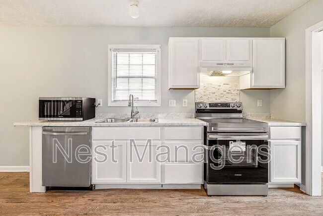 Building Photo - 519 Abbottswood Dr