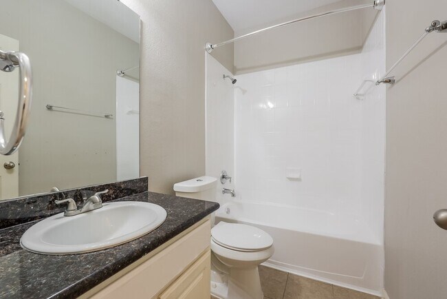 Building Photo - 17243 Lafayette Hollow Ln