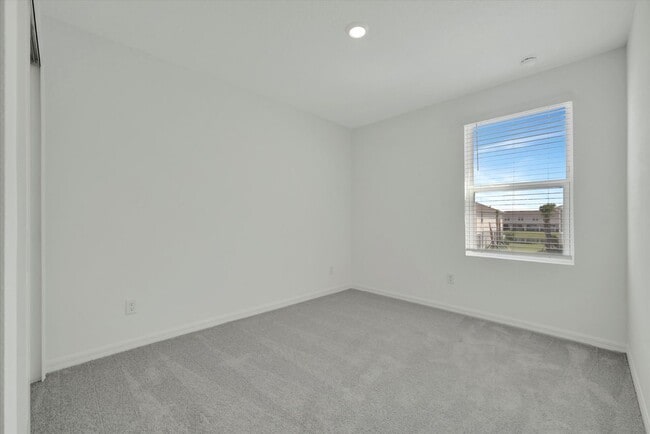 Building Photo - New - Never Lived In Townhome - Lakewood R...