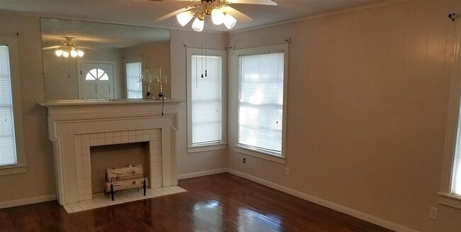 Building Photo - 2202 County Rd 1125