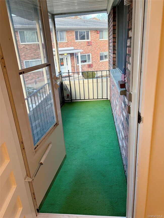 Building Photo - 810 Blooming Grove Turnpike