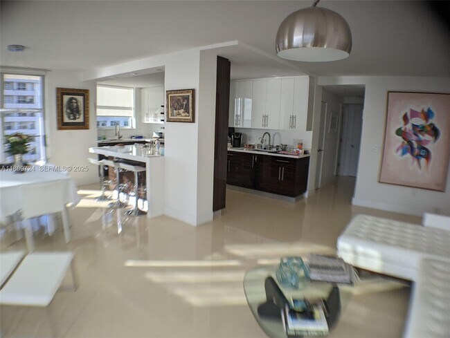 Building Photo - 9273 Collins Ave