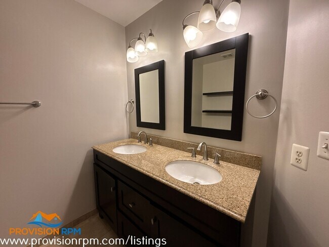 Building Photo - 7929 Canter Ct
