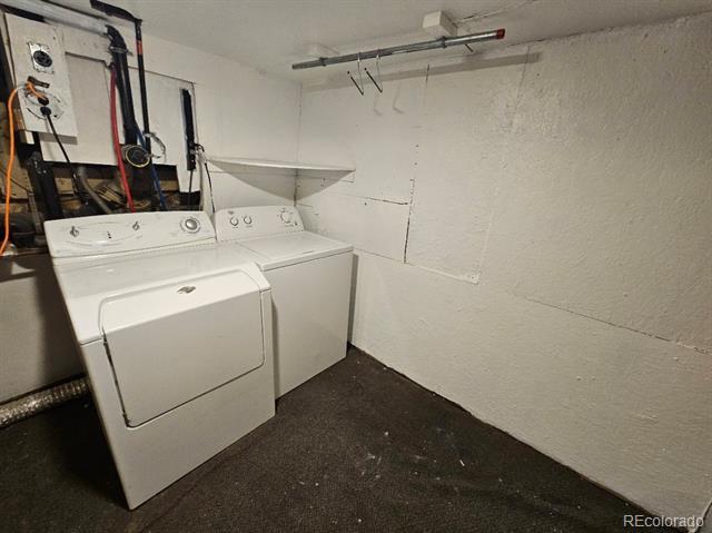 Building Photo - 1807 E 37th Ave