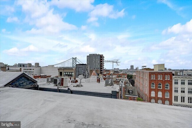 Building Photo - 205 Cuthbert St