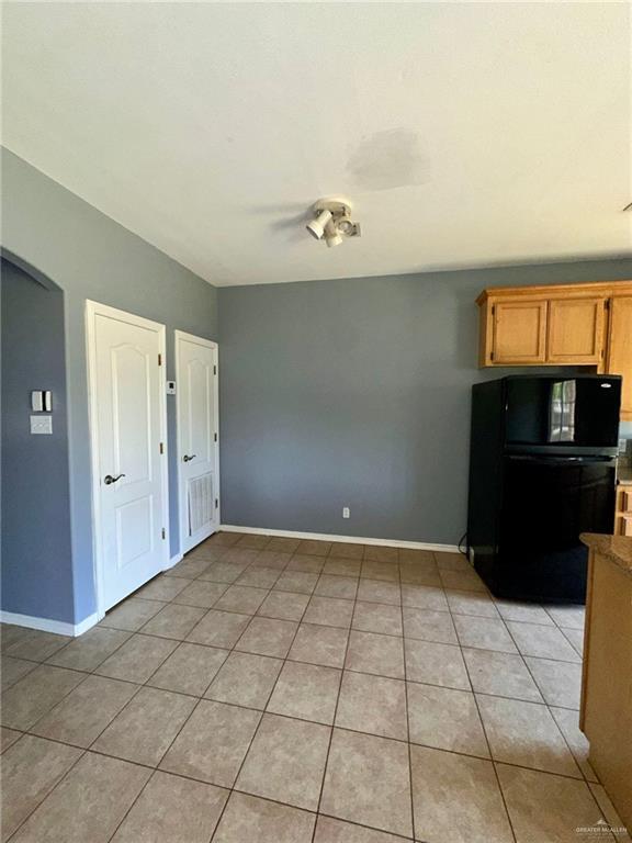 Building Photo - 23 Phoenix St