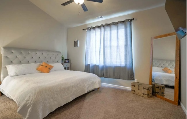 Building Photo - 3115 Duane Ave