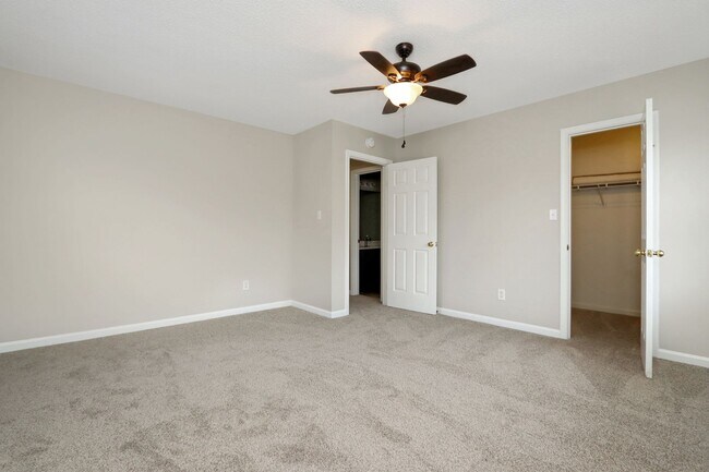 Building Photo - 101 Kingsbridge Ln