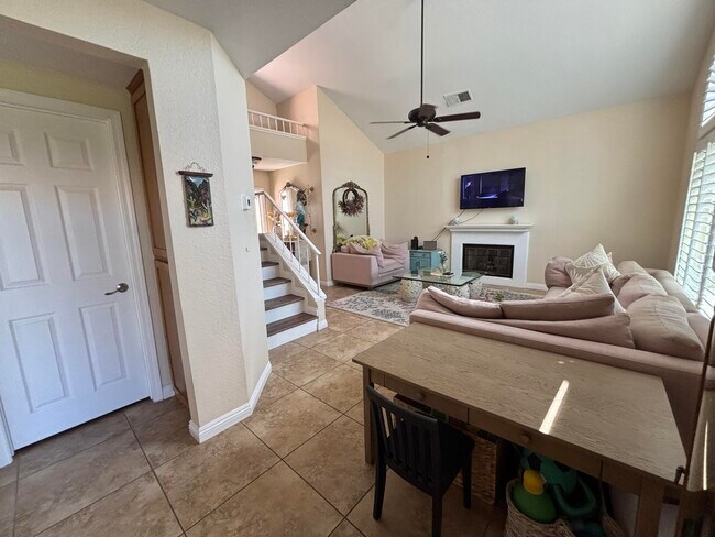 Building Photo - 76923 Turendot St