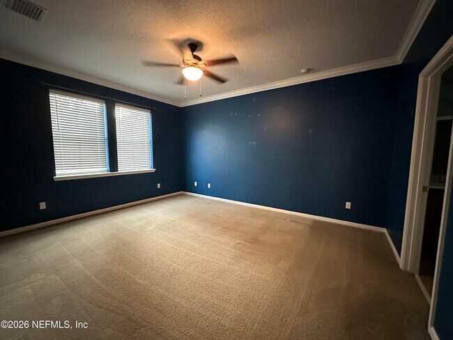 Building Photo - 12173 Hatherden Ct