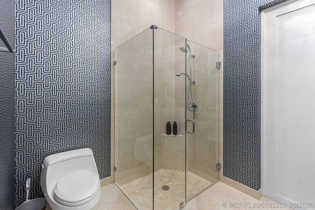 Building Photo - 131 Carmela Ct