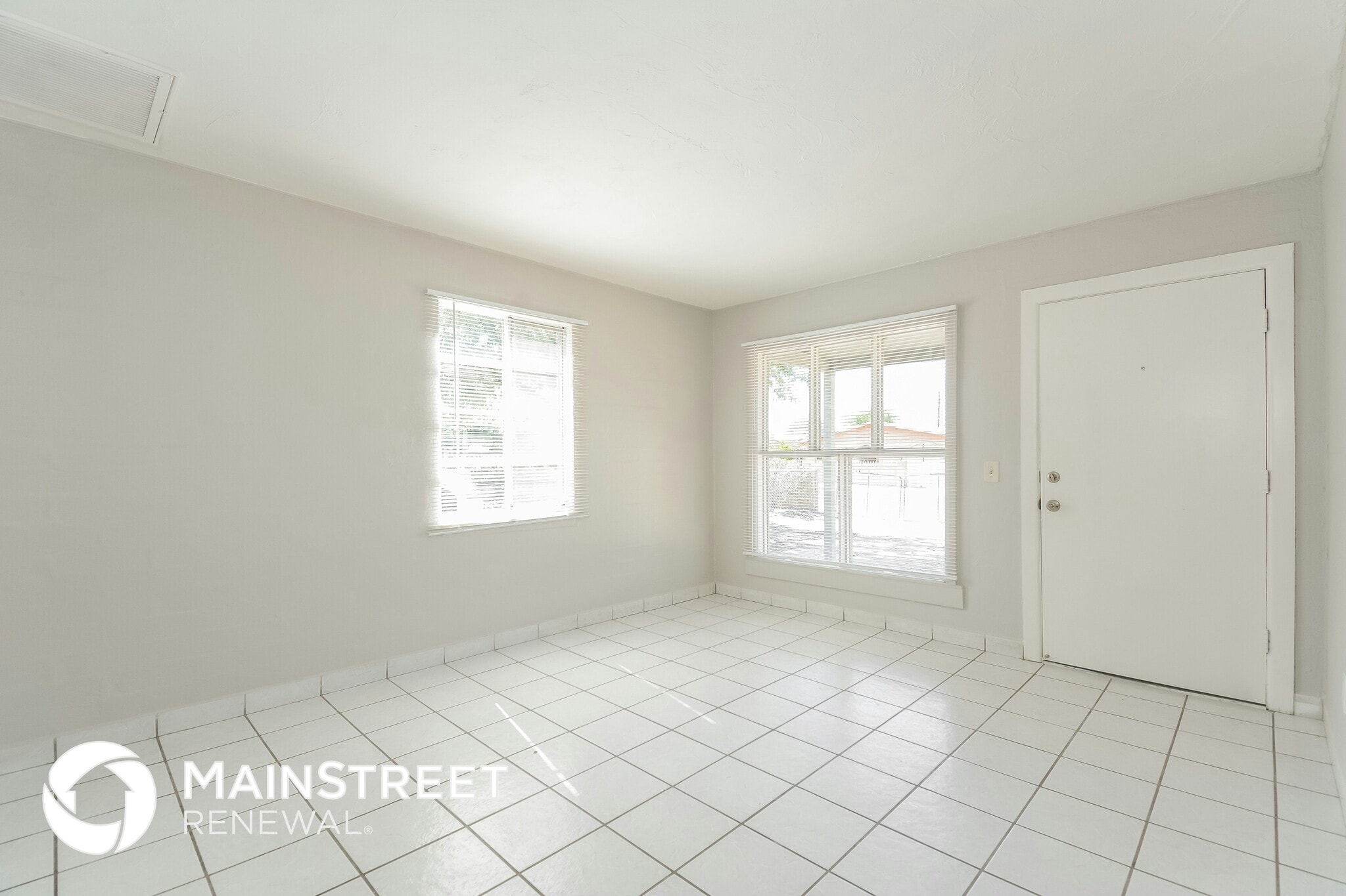 Building Photo - 4325 S 15th Ave