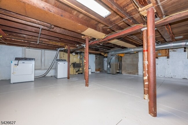 Building Photo - 99 Chesapeake Ave