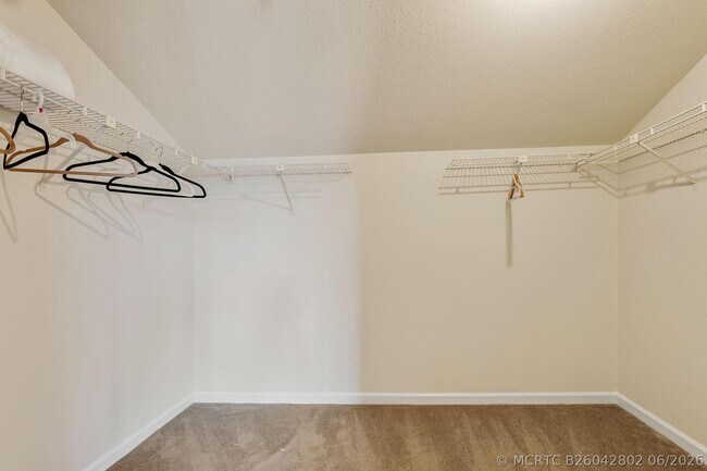 Building Photo - 4850 NE 25th Ave