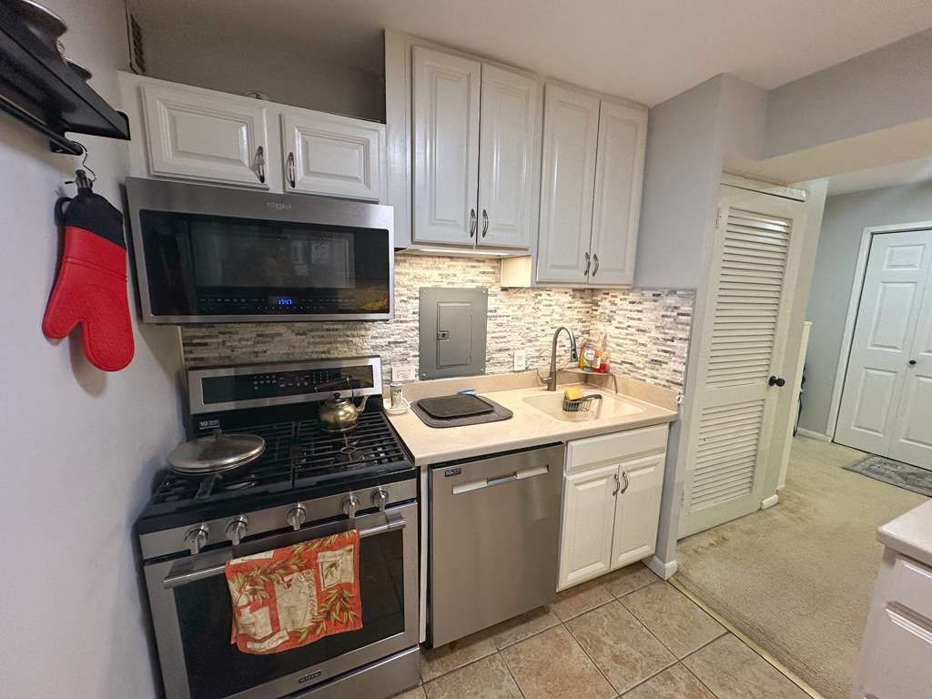 Building Photo - 5340 Holmes Run Pky