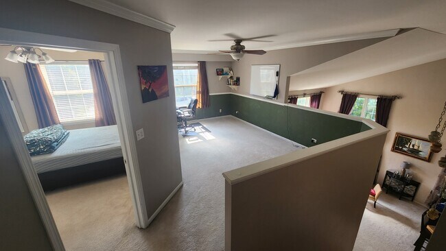 Building Photo - 1759 Ellington Dr