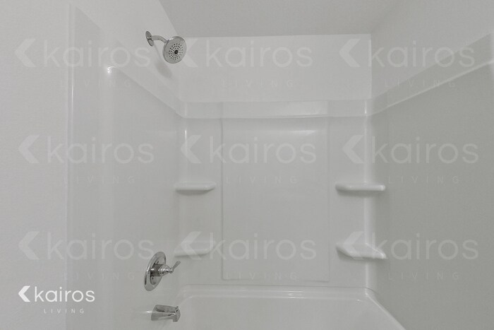 Building Photo - 11353 Camden Ct Cir