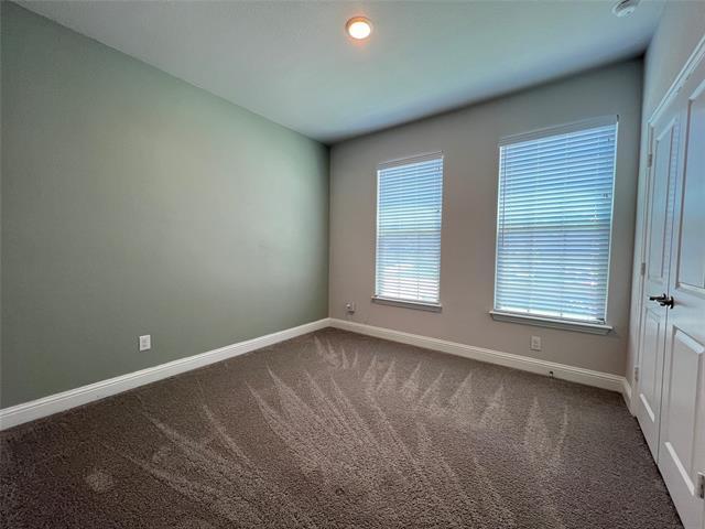 Building Photo - 128 Glenwood Dr