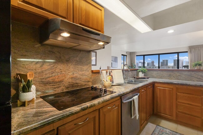 Building Photo - 217 Prospect St