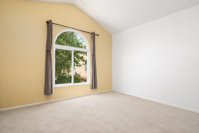 Building Photo - 1768 Promenade Cir