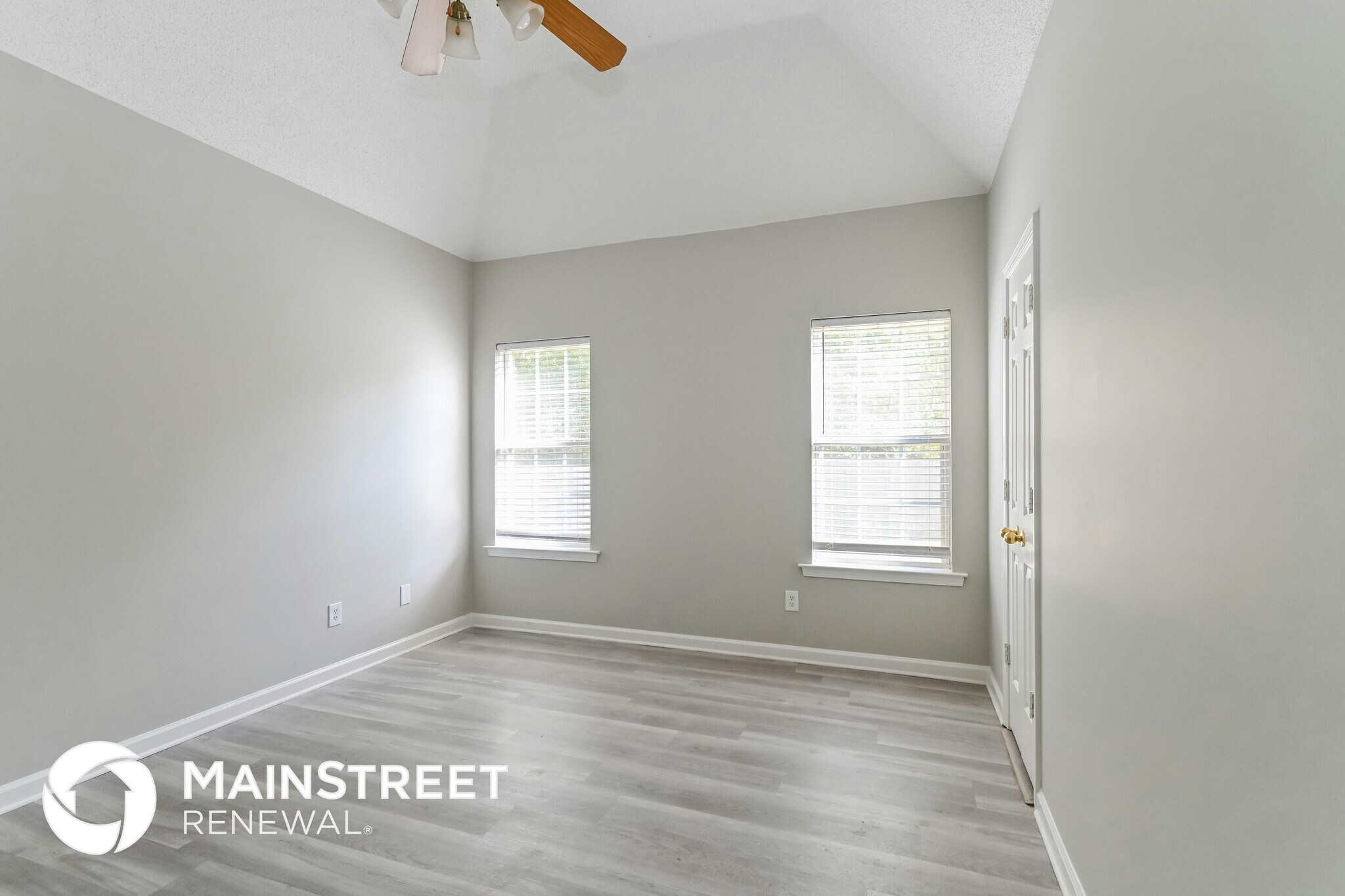 Building Photo - 7895 Pinefrost Ln