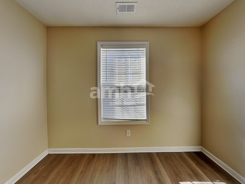 Building Photo - 4809 Tommans Trl