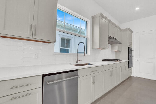 Building Photo - 10514 Northbrook Cir