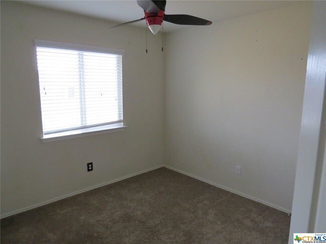 Building Photo - 5100 Lions Gate Ln