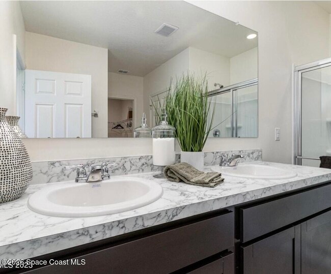 Building Photo - 1306 Glendale Ave NW