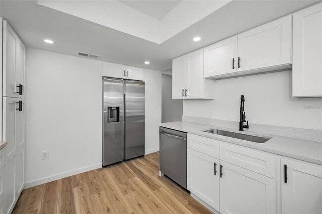 Building Photo - 3847 Lighthouse Way