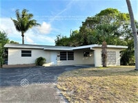 Building Photo - 5560 SW 7th Ct