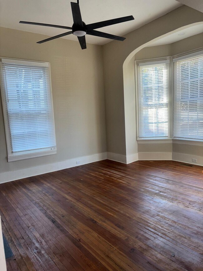 Building Photo - 1428 2nd St