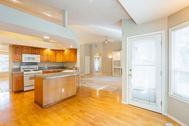 Building Photo - Beautiful home in the heart of Eagle