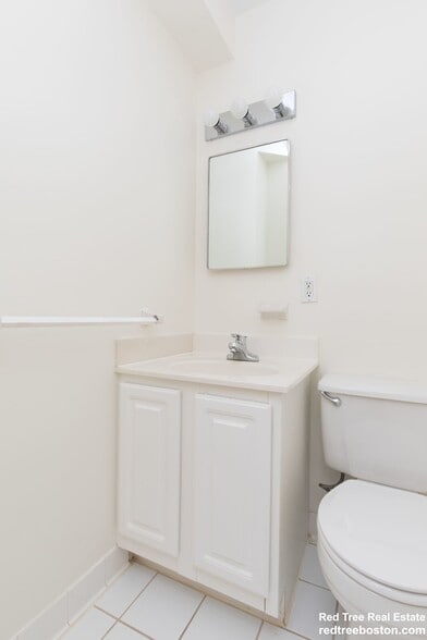 Building Photo - 185 Freeman St