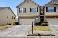 Building Photo - 2150 Waterford Park Dr