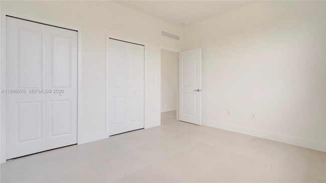 Building Photo - Southwest 96th Court, Cutler Bay, FL 33189 - 4 BR 3.5 BA single-family home