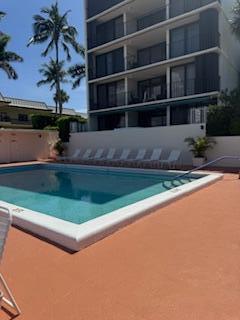 Building Photo - 225 S Beach Rd