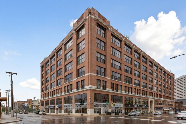 Located in the historic Rossmor building - 500 Robert St N