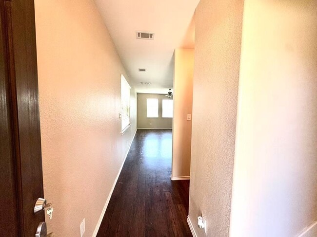 Building Photo - 13826 Bonner Bluff Ln