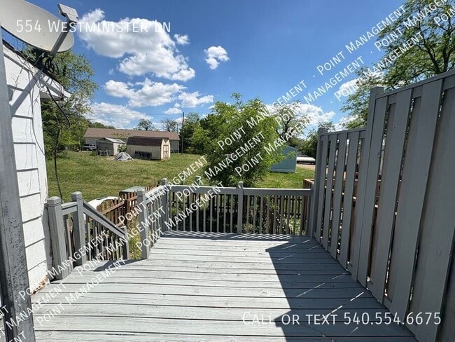 Building Photo - 554 Westminister Ln