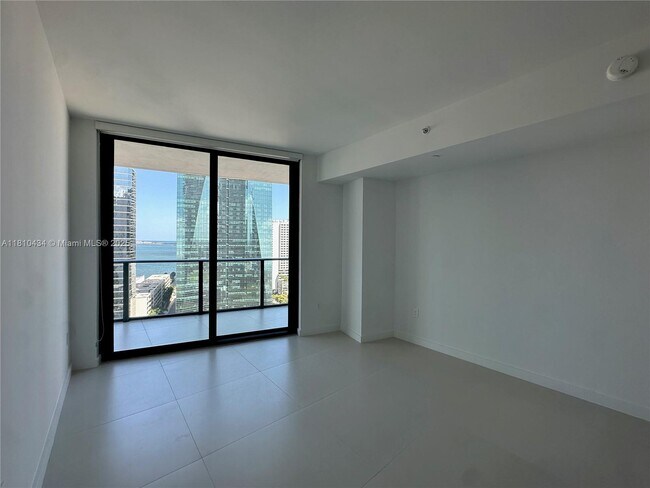 Building Photo - 1300 S Miami Ave
