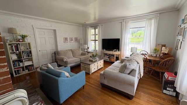 Building Photo - 6401 Fifth Ave