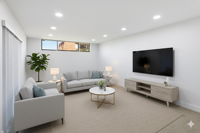 Building Photo - 23048 Oxford Pl