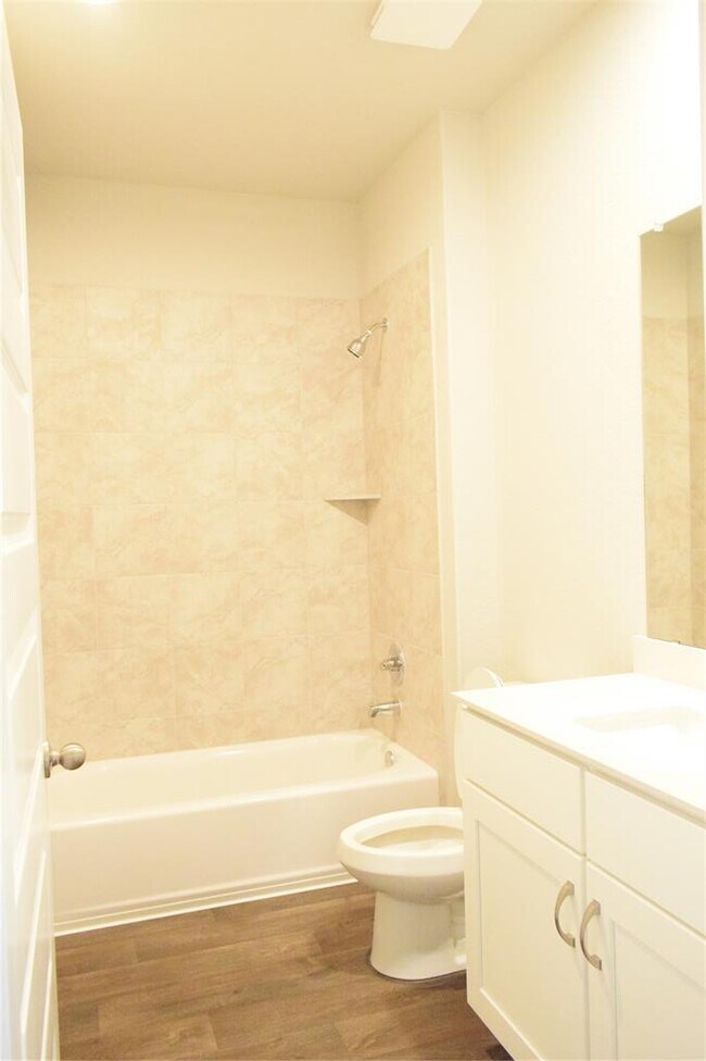 Building Photo - 2405 Ambling Trl