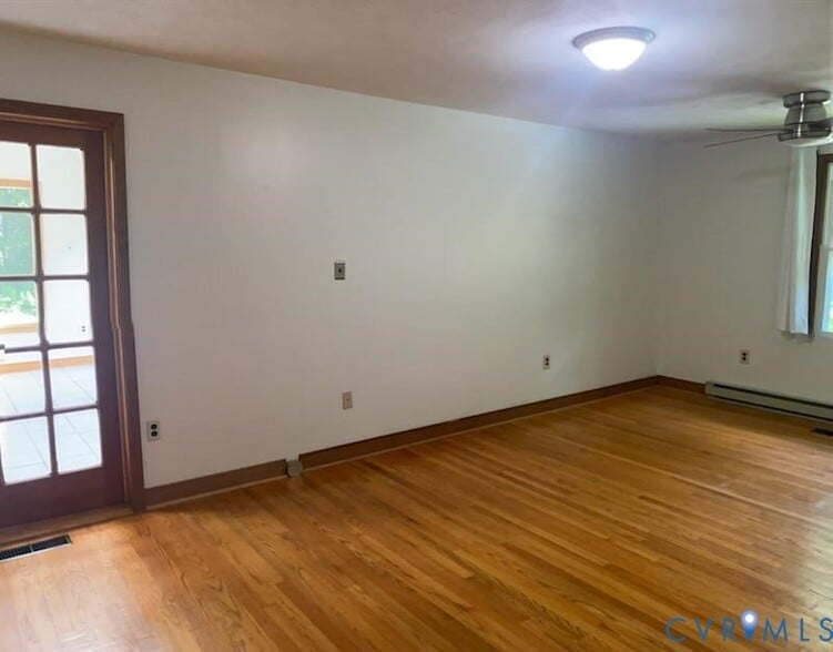 Building Photo - 3346 Blueberry Hill Ln
