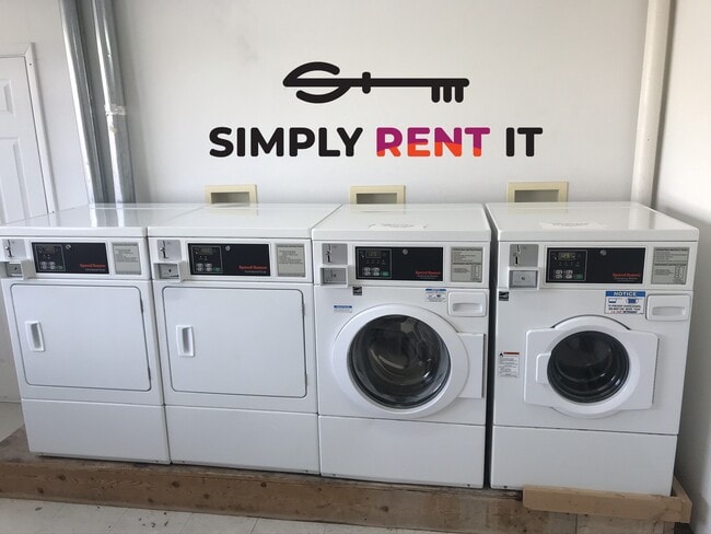 Building Photo - Renovated 1 Bedroom, 1 Bathroom Main Floor, Roland, IA