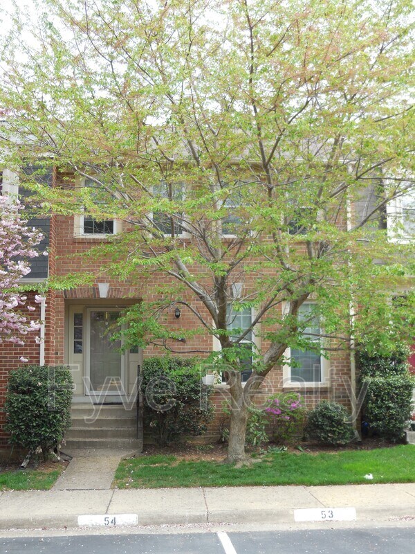 Primary Photo - 3166 Borge St