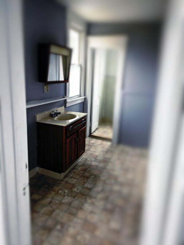 Building Photo - 364 Cleveland Ave